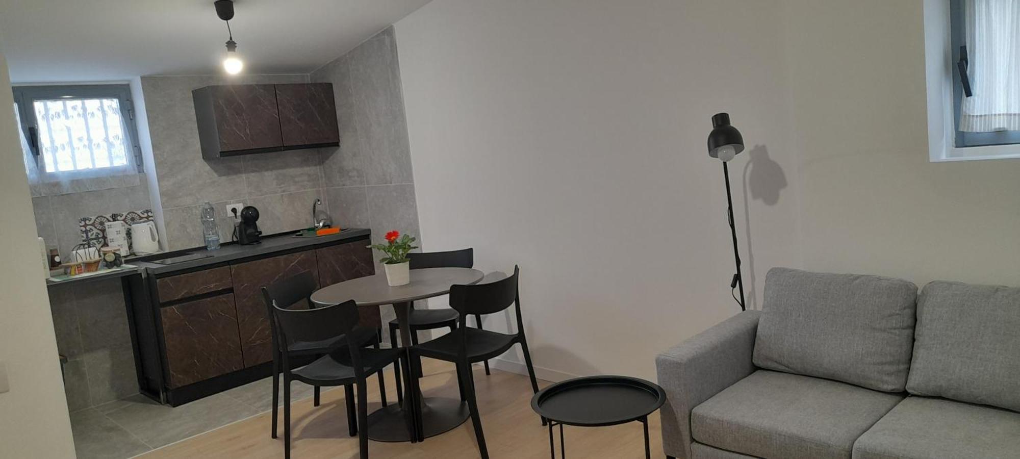 Da Maria - Maria's Flat _ Bovisa Politecnico * Milano